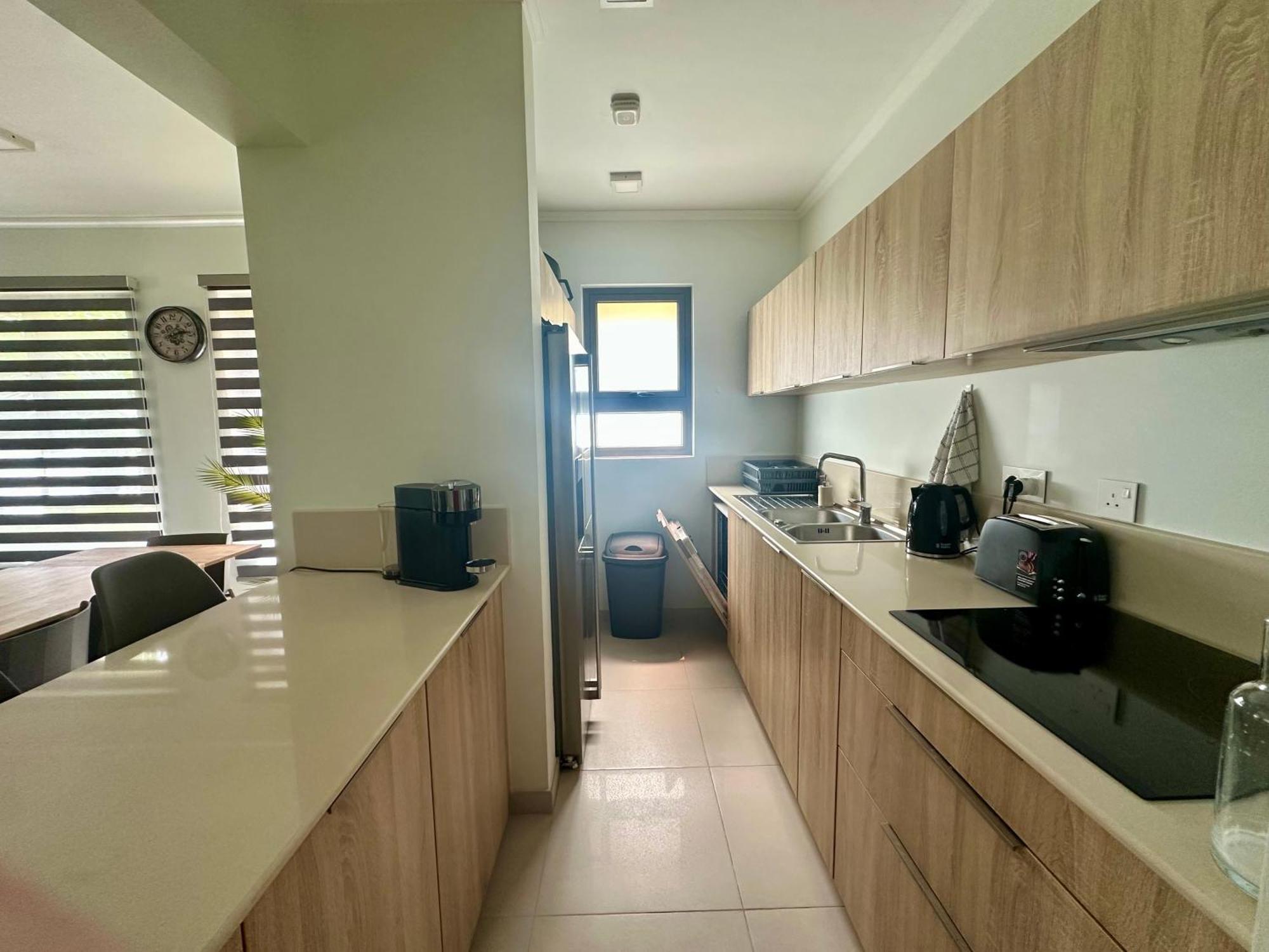 Apartment New Beachfront 3-bedrooms In