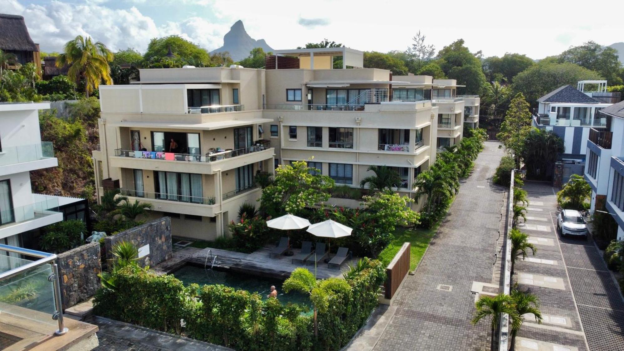 New Beachfront 3-bedrooms In